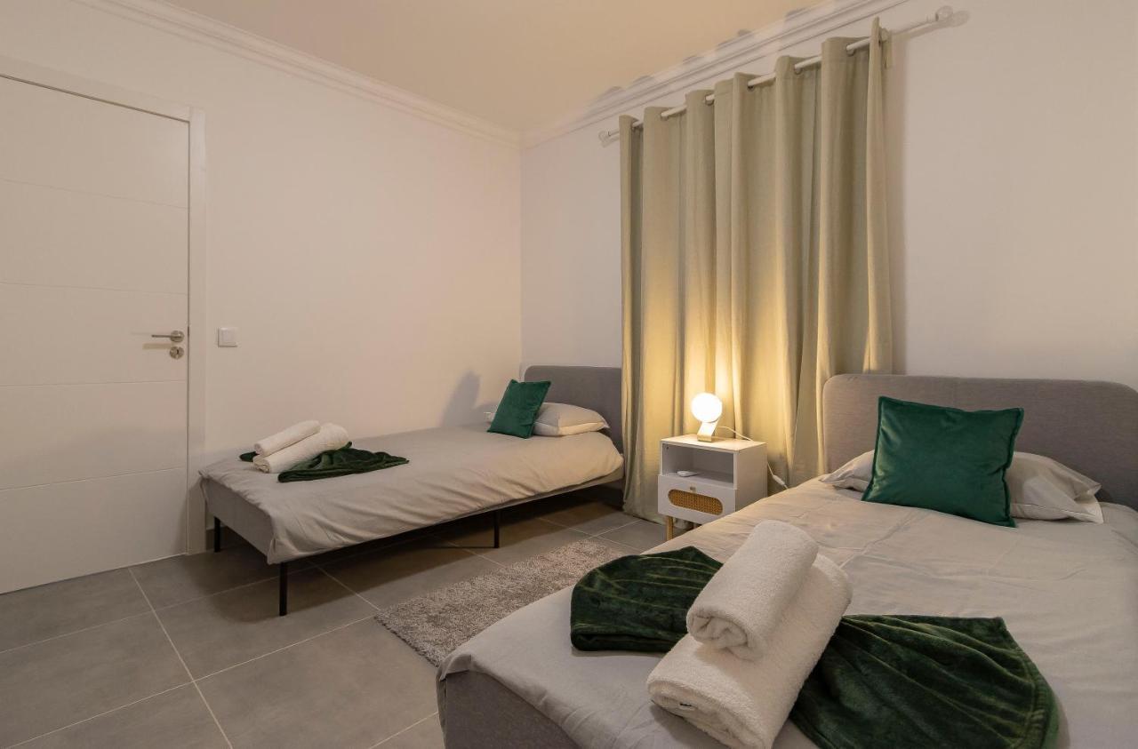 3 Minutes To The Beach, 2 Bedroom Amazing Apt With Balcony, Bbq Grill And Pool Sagres Buitenkant foto