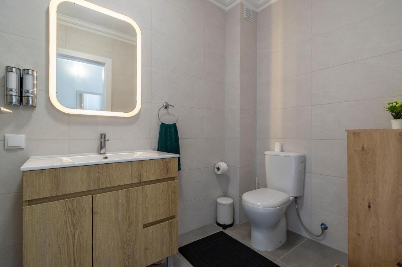 3 Minutes To The Beach, 2 Bedroom Amazing Apt With Balcony, Bbq Grill And Pool Sagres Buitenkant foto