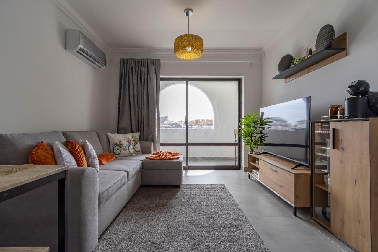 3 Minutes To The Beach, 2 Bedroom Amazing Apt With Balcony, Bbq Grill And Pool Sagres Buitenkant foto